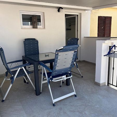 Casa Pozzetto Appartement Novigrad Istria Buitenkant foto