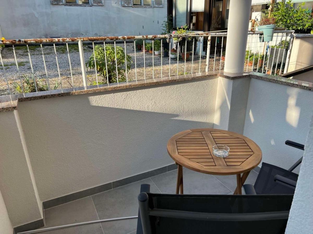 Casa Pozzetto Appartement Novigrad Istria Buitenkant foto