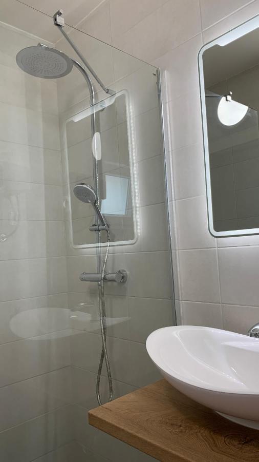 Casa Pozzetto Appartement Novigrad Istria Buitenkant foto
